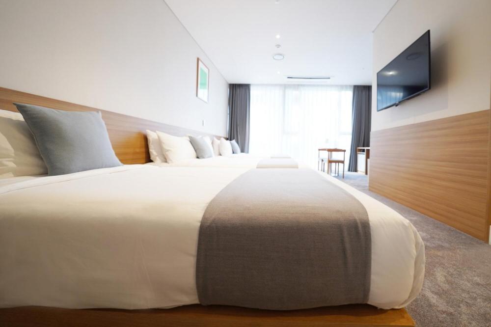 Sangsang Stay Busan Exterior photo